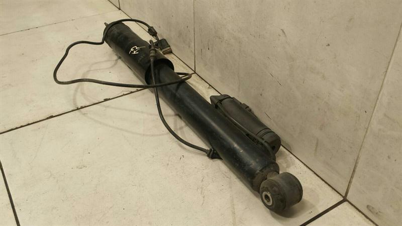 Mercedes CLS63 W219 Shock Absorber A2113266800 Shock Absorber Rear RE EDC AMG..