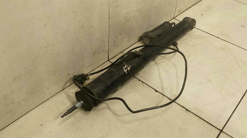 Mercedes CLS63 W219 Shock Absorber A2113266800 Shock Absorber Rear RE EDC AMG..