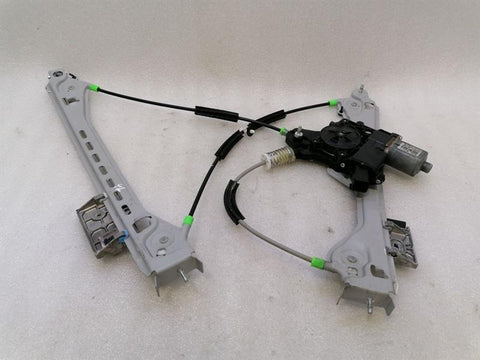 Chevrolet Corvette C7 Left Front Door Winder 84216130 Front Left Window