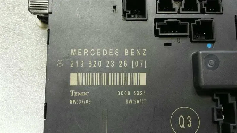 Mercedes CLS W219 front left door module A2198202326 door front left control unit