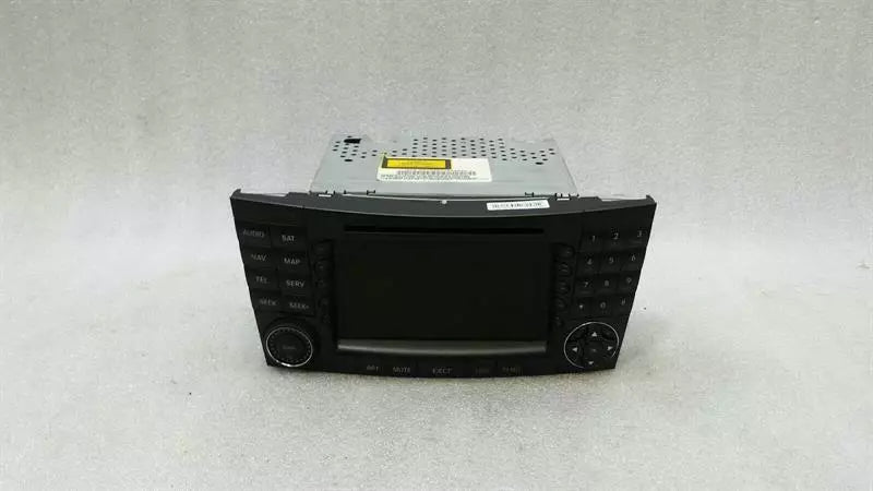 MERCEDES CLS W219 NAVIGATION MONITOR A2118204397 DISPLAY SCREEN COMMAND