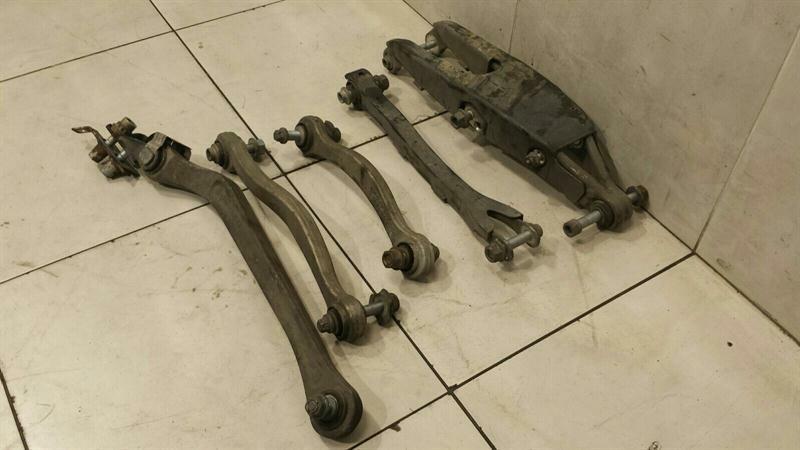 MERCEDES CLS63 AMG W219 RRH Wishbone A2113500306 Rear Right Wishbone Set