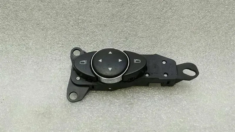 Mercedes CLS 63 AMG W219 Mirror Adjustment Switch A2118215779 Mirror Switch
