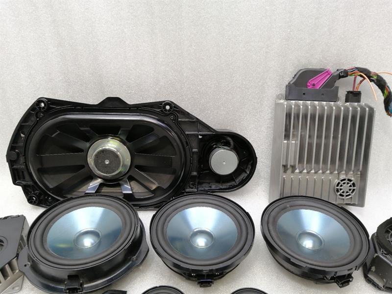 Mercedes W212 Speaker Set A2128202102 Speaker Set Logic7 Harman Amg Sedan