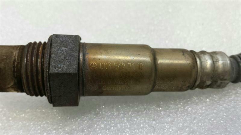 Mercedes W212 Lambda Sensor Set A0045420818 A0035427118 Lambda Sensor Set M156