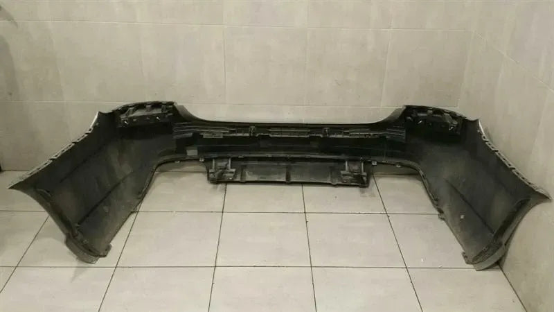 Mercedes W212 Rear Bumper A2128802840 Rear Bumper AMG E63 Carbon Diffuser