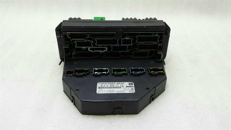 Mercedes E Class W212 Fuse Box A2129007104 Fuse Box SAM