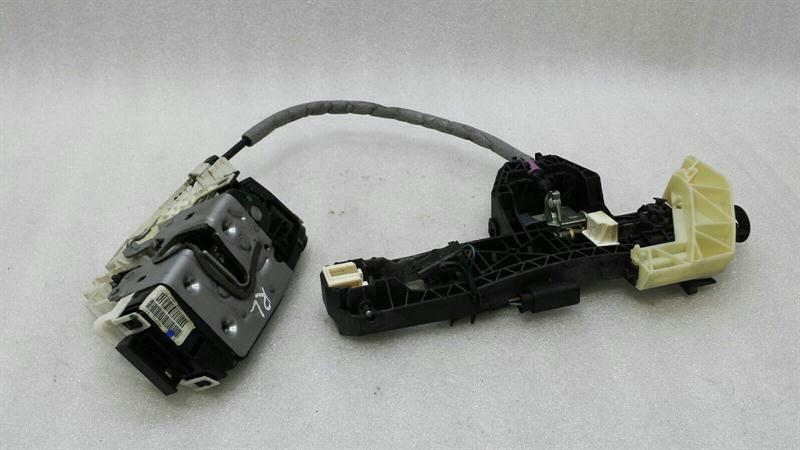 Mercedes W212 door lock rear right A2047302535 door lock rear left