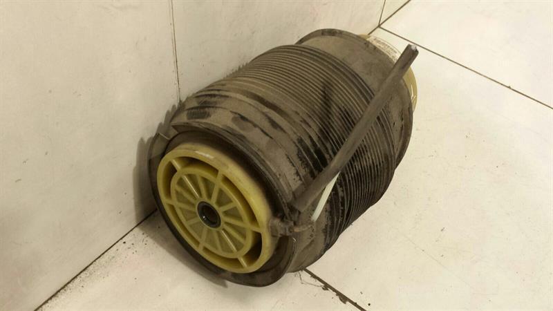 Mercedes W212 Hydragas Unit Rear A2123200825 Rear Right Air Suspension Spring