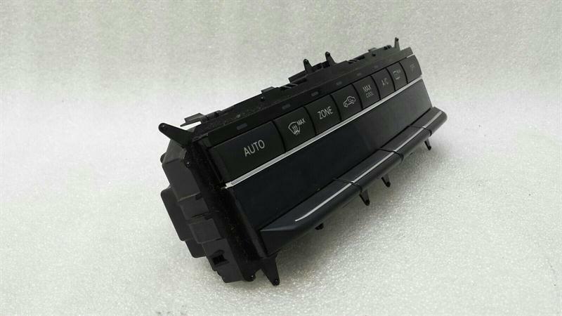 Mercedes E Class W212 Car Climate Control Switch A2129007604 Climate Control Panel