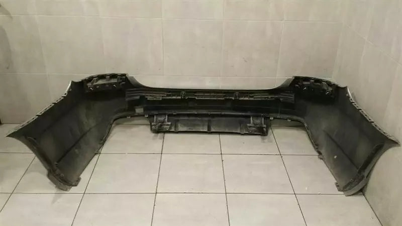 Mercedes W212 Rear Bumper A2128802840 Rear Bumper AMG E63 Carbon Diffuser