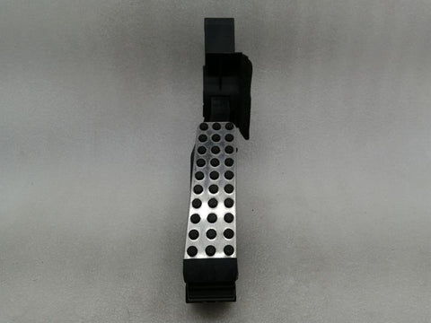 Mercedes CLS63 AMG W219 Gas Pedal (Electrical) A1713000104 Accelerator Pedal