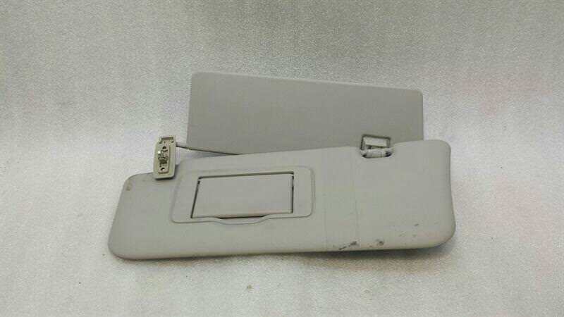 Mercedes ML W164 Left Sun Viewfinder A1648102110 Sun Bezel Bezel LI