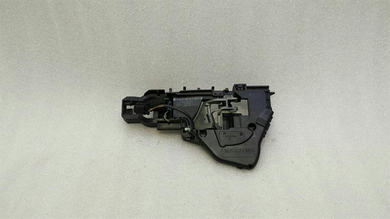 Mercedes ML W164 Rear Right Handle Carrier A1647601234 Interior Door Handle