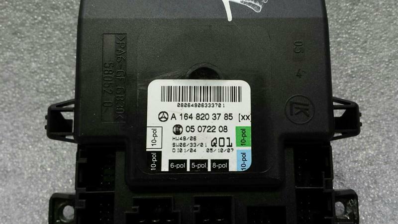 Mercedes ML W164 Front Left Door Electronic Module A1648203785 Control Unit