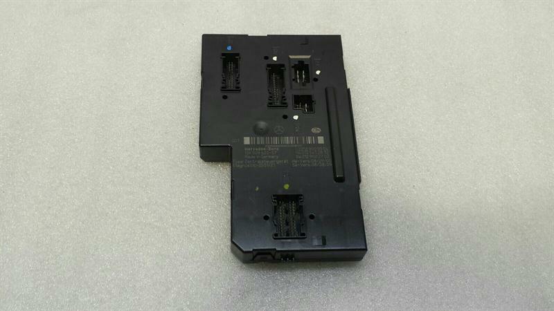 Mercedes E Class W212 Rear Fuse Box A2129000004 Fuse Box Rear SAM Unit