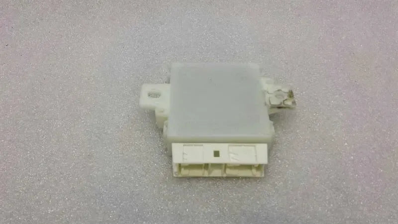 Mercedes E Class W212 Parktronic Module A2129007202 Control Unit Parking Aid AMG