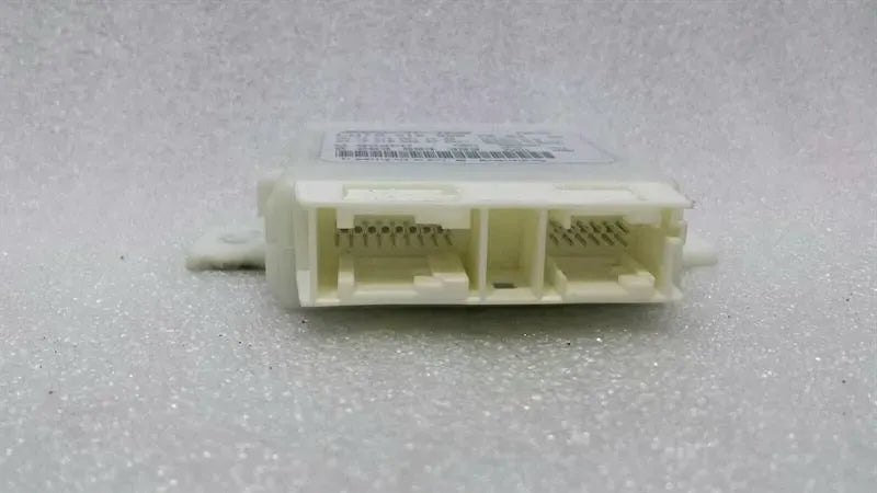 Mercedes E Class W212 Parktronic Module A2129007202 Control Unit Parking Aid AMG