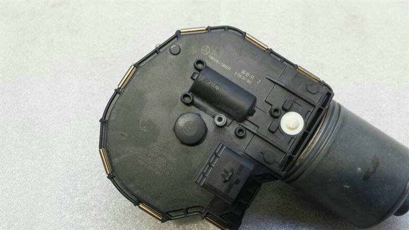 Mercedes CLS W219 Front Wiper Motor A2198200140 Wiper Motor