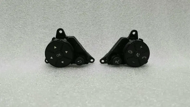 Mercedes E W212 Steering Wheel MFL Switch Set of 2 A2048210051 Switch Steering Wheel
