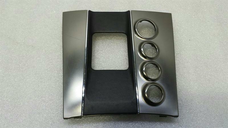 Mercedes W212 A2126808507 A2128100129 E63 AMG Circuit Backdrop Bezel RHD