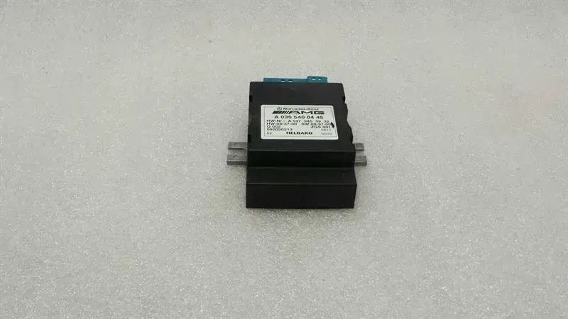 Mercedes W212 E63 AMG Fuel Pump ECU A0355400445 Fuel Pump Module M156 S63