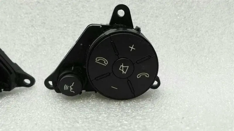 Mercedes E W212 Steering Wheel MFL Switch Set of 2 A2048210051 Switch Steering Wheel