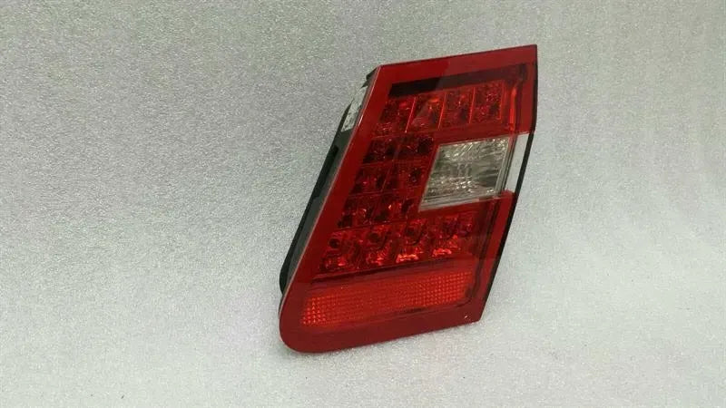Mercedes E Class W212 Right Rear Light A2128200864 Rear Light Rear Right