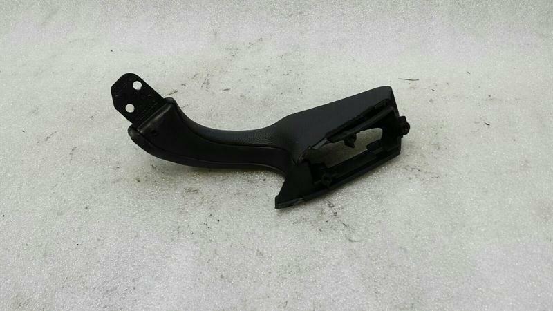 Mercedes SL R230 left door inner handle A2308101564 interior door handle left leather