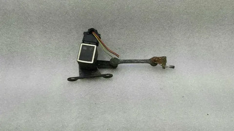 Mercedes SL63 AMG R230 Xenon Level Sensor A0025428818 Level Sensor