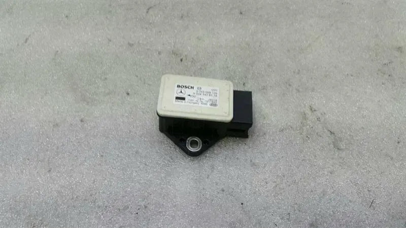 Mercedes SL R230 Yaw Rate Sensor A0045429118 Rotation Rate Sensor