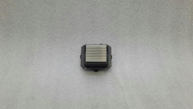 Mercedes GLE W166 Heater Resistor 9304050 Blower Regulator Regulator