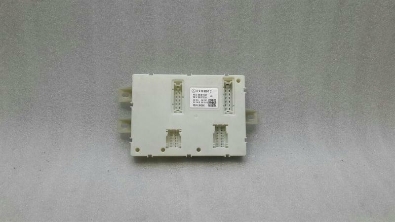 Mercedes GLE W166 Rear SAM Module A1669004712 Control Unit SAM Rear