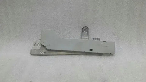 Mercedes CLS W219 Aerial / Antenna A2198200189 Antenna Booster