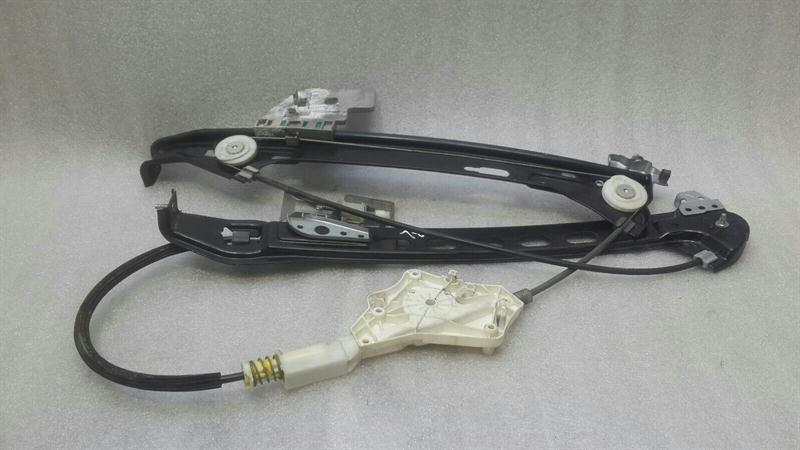 Mercedes CLS W219 Left Rear Door Winder A2197300946 Window Regulator Rear Left HL