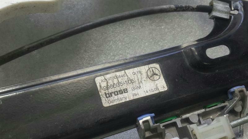 Mercedes CLS W219 Right Rear Door Winder A2197301046 Window Regulator Rear RE HR