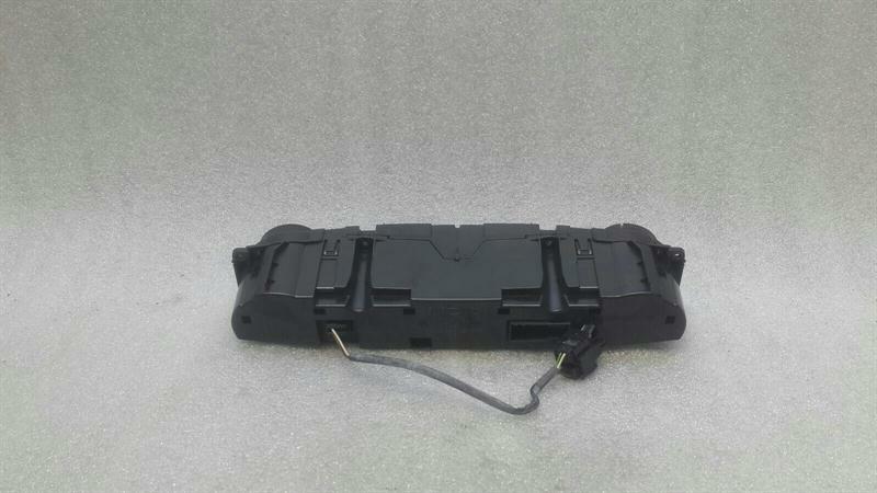 Mercedes CLS W219 Auto Climate Control A2198300685 Climate Control Panel A/C