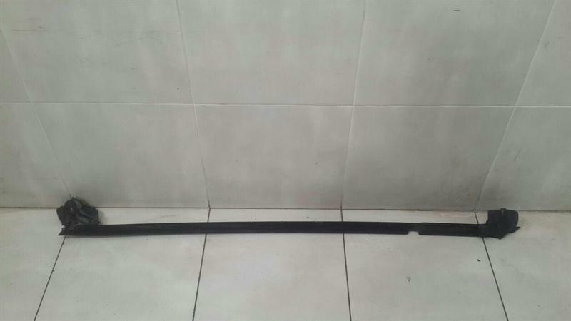 Bentley Continental GT Right Door Body Moulding 3W8837476J Door Strip Right