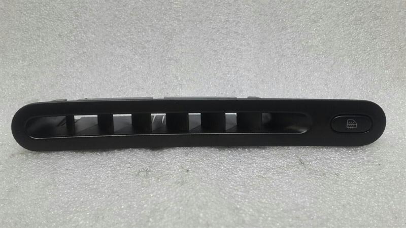 Bentley Continental GT right door air vent 3W0819696BC ventilation grille door right