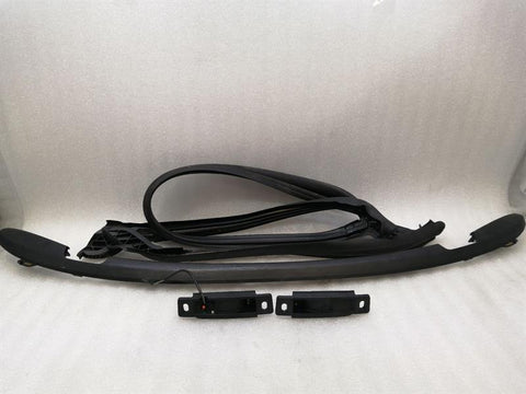 Chevrolet Corvette C7 Windshield Seal 84367842 Windshield Seal Convertible