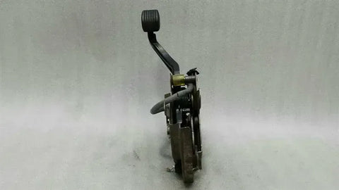 DODGE CHALLENGER SRT Park brake pedal 04779596AE parking brake pedal