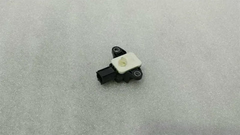 DODGE CHALLENGER SRT Crash Sensor 04896086AA Impact Sensor SRS