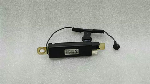 Dodge Challenger SRT Aerial / Antenna 05064579AC Antenna