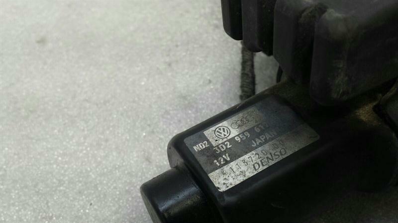 Bentley Continental GT W12 RHD Heater Valve 3D2959617B Right Hand Drive