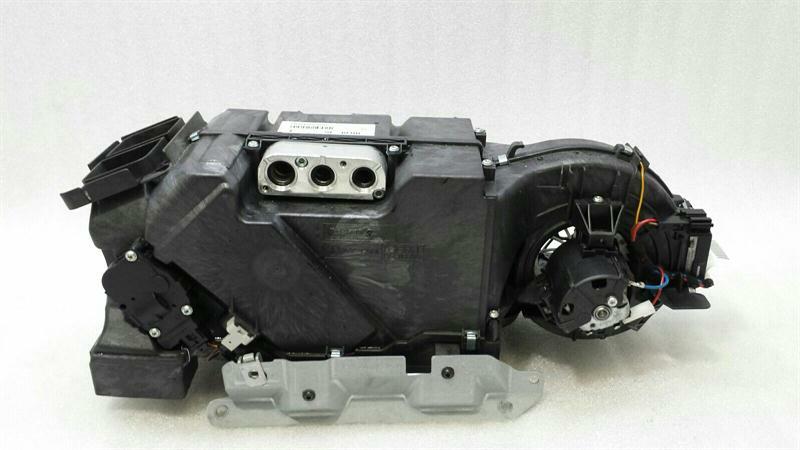 Mercedes S-Class W221 Rear Heater Blower A2218300262 Engine Heater Blower