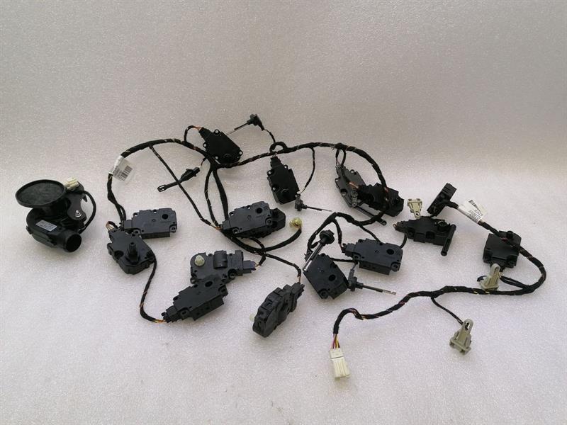 Mercedes S-Class W222 Wiring Loom A2228260007 HVAC Wiring Harness