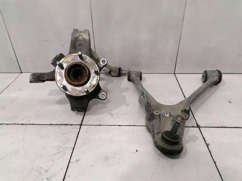 Chevrolet Corvette C6 Left Front Hub 88965637 Wheel Bearing Case Front Left