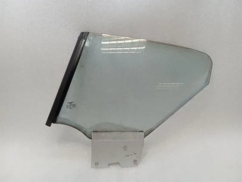 Bentley Continental GT Left Rear Quarter Glass 3W8845297D Door Window 1⁄4 Rear Li