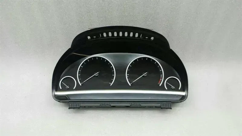 BMW 7 Series F01 Speedometer MPH 9220798 Instrument Cluster 750i V8