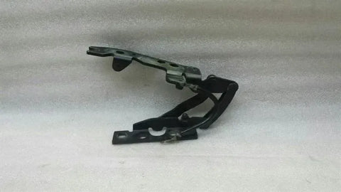 BMW X5 E53 Bonnet Hinge LHS 41618402173 hood hinge left